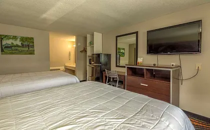 Country Town N' Suites