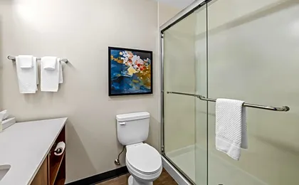 Everhome Suites Rochester Greece