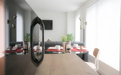 Moonside - Stunning Angel Apartments