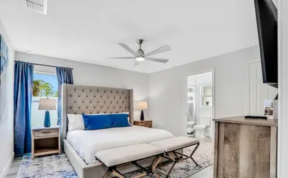 All-new Duplex With Screened Pool, Furnished Lanai, Grill, AC, & Washer/dryer