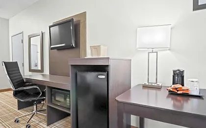 GrandStay Hotel & Suites Minocqua