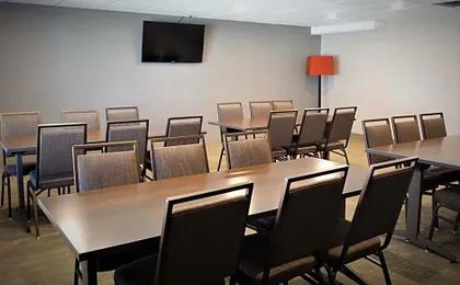 Country Inn & Suites by Radisson, La Crosse, WI