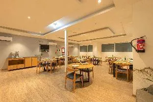 Hotel Yashobhoomi Tashree Dwarka