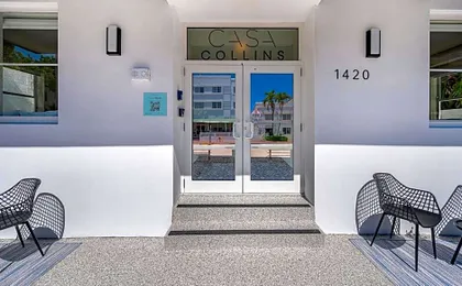 Casa Collins