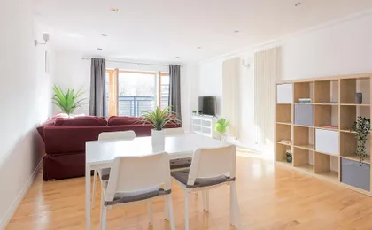 Serenity Apartment Whitechapel