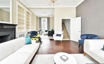 5 Beds House - 5 Mins to Victoria Station