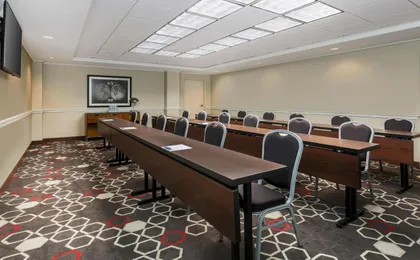 Four Points by Sheraton Bentonville