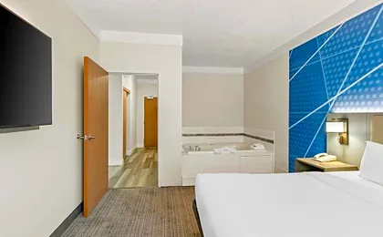 Comfort Suites Clackamas