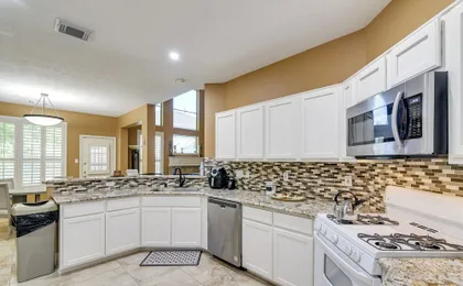 3,500-sq-ft Retreat w/ Private Yard in Sugar Land!