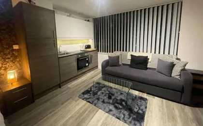 Radio City Apartments near City Centre