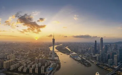 Liman Famous Apartment (Guangzhou Tianhecheng Huangcun Subway Station)