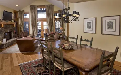 Settlers Lodge 203st - Bg3g - 3 Br Condo
