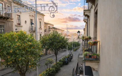 Nerello Suites And Rooms