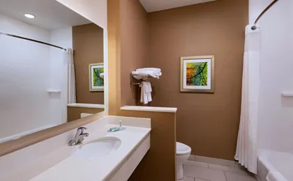 Fairfield Inn & Suites Lincoln Airport