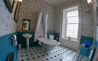 Escape To Edinburgh @ Albyn Place (Adults Only)