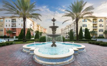 Chantilly Condo - closer to Disney and Universal