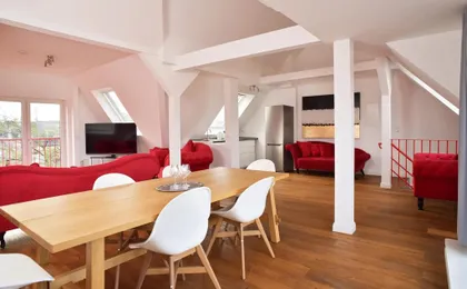 Victoria Boardinghouse