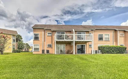 Family Escape w/ Pool Access: 7 Mi to Disney!