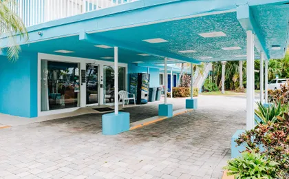 Bayside Inn and Marina