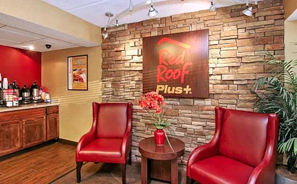 Red Roof PLUS+ Atlanta - Buckhead