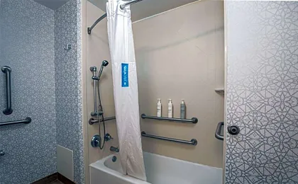 Hampton Inn & Suites Wilder