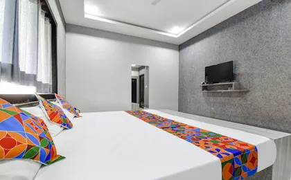 Fabhotel Surya Palace
