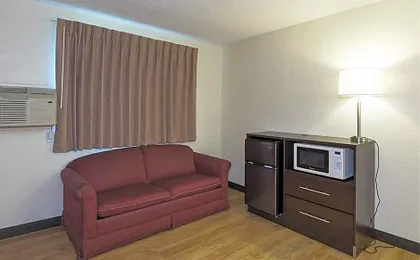 Red Roof Inn Lancaster - Strasburg