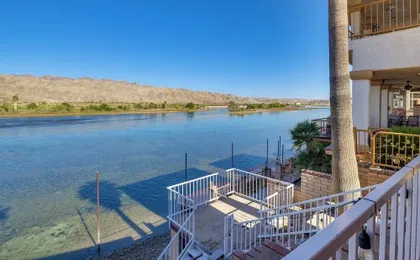 Riverfront Bullhead City House w/ Balcony!