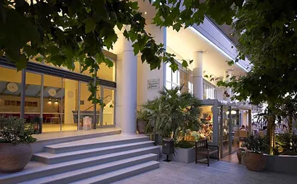 Kriti Beach Hotel
