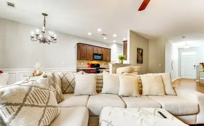 Community Pool! East ATL Base Near Mercedes-benz