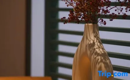 Dali Ancient City • Country Inn & Suites by Radisson COUNTRY • Garden Resort Hotel