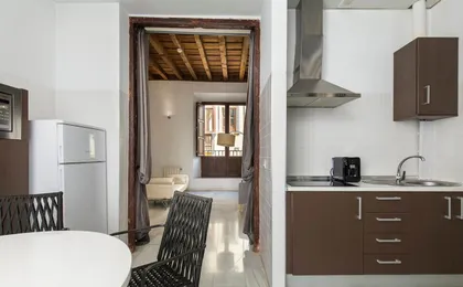 Elvira Suites