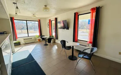 Super 7 Inn by Oyo Tupelo Hwy 178