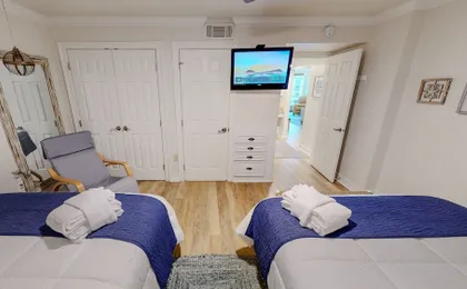 Shoreline Towers 3054 2 Bedroom Condo