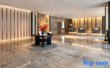 Madison Hotel in Chongqing University Town
