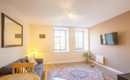 Stylish Merchant City Flat (Adults Only)