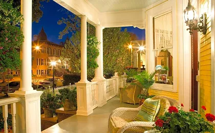 Azalea Inn and Villas