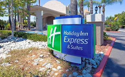 Holiday Inn Express Hotel & Suites San Diego-Escondido By IHG
