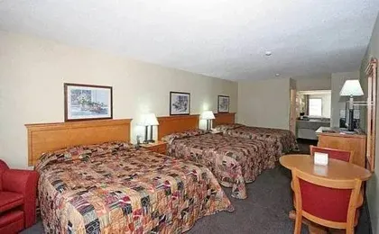 Carolina Inn & Suites of Lake Norman