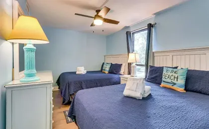 Walk to Beach: Peaceful Hilton Head Island Condo