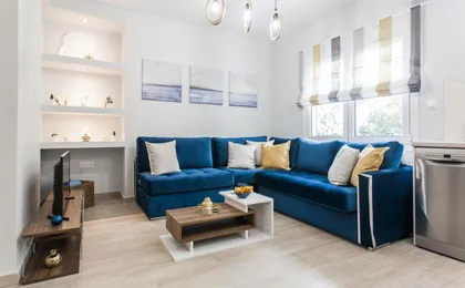 Lovely Seaside Apartment Next To Starbucks Opposite the Beach Park of Flisvos