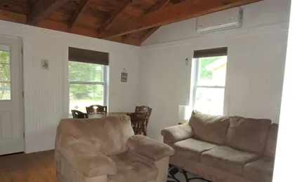 Shorelands Guest Resort and Cottages