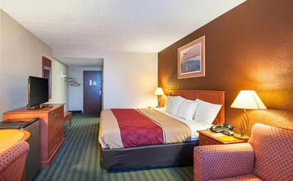 Quality Inn Near Pimlico Racetrack
