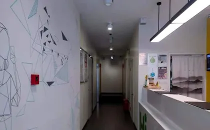 Jitai Hotel (Shanghai Dahua 3rd Road Subway Station)