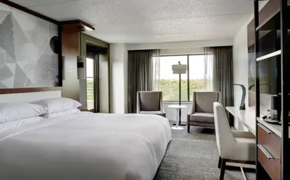 Marriott East Lansing at University Place
