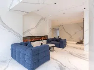 Shanghai Lianchu Happiness Hotel