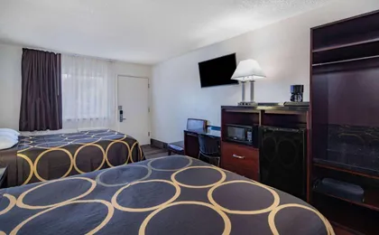 Super 8 by Wyndham San Diego Hotel Circle
