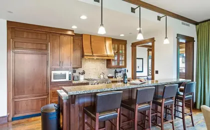 Arrowleaf Lodge at Deer Valley Resort - Three Bedroom Residence #203 3 Condo
