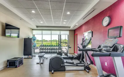 HOME2 SUITES BY HILTON FORT WORTH ARLING