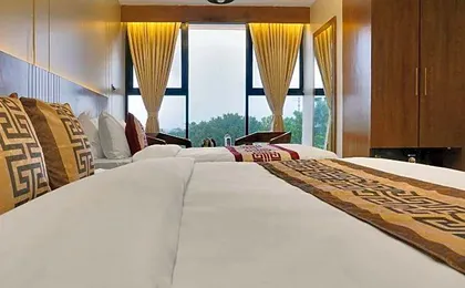 Hotel Sayba International